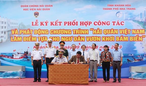 Học viện Hải quân: Phát động chương trình “Hải quân Việt Nam làm điểm tựa cho ngư dân vươn khơi, bám biển”