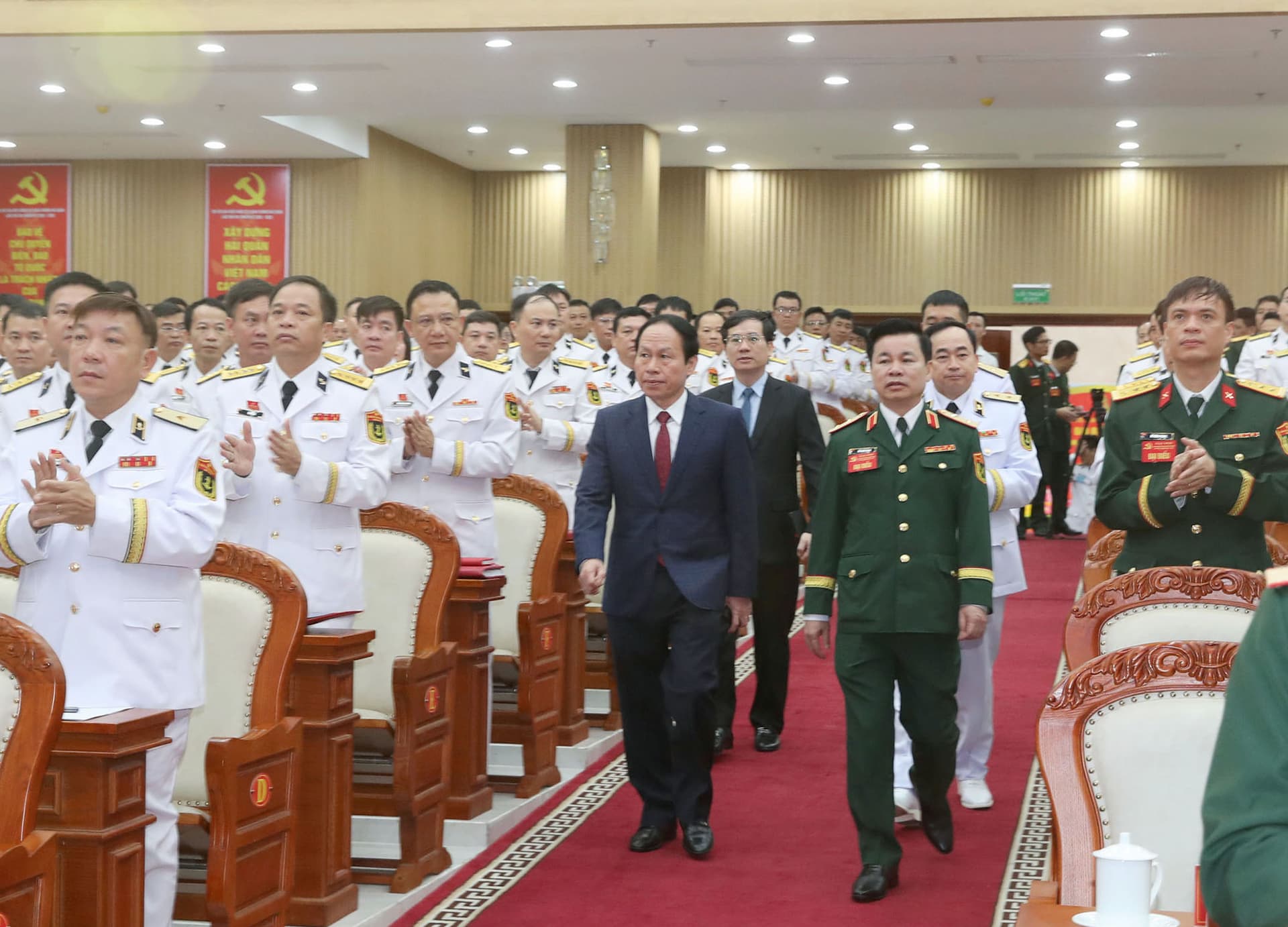 Khai mạc trọng thể Đại hội đại biểu Đảng bộ Quân chủng Hải quân lần thứ XIV