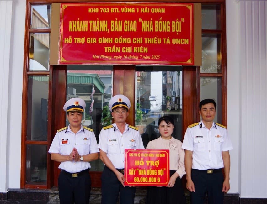 Kho 703 khánh thành và bàn giao “Nhà đồng đội”