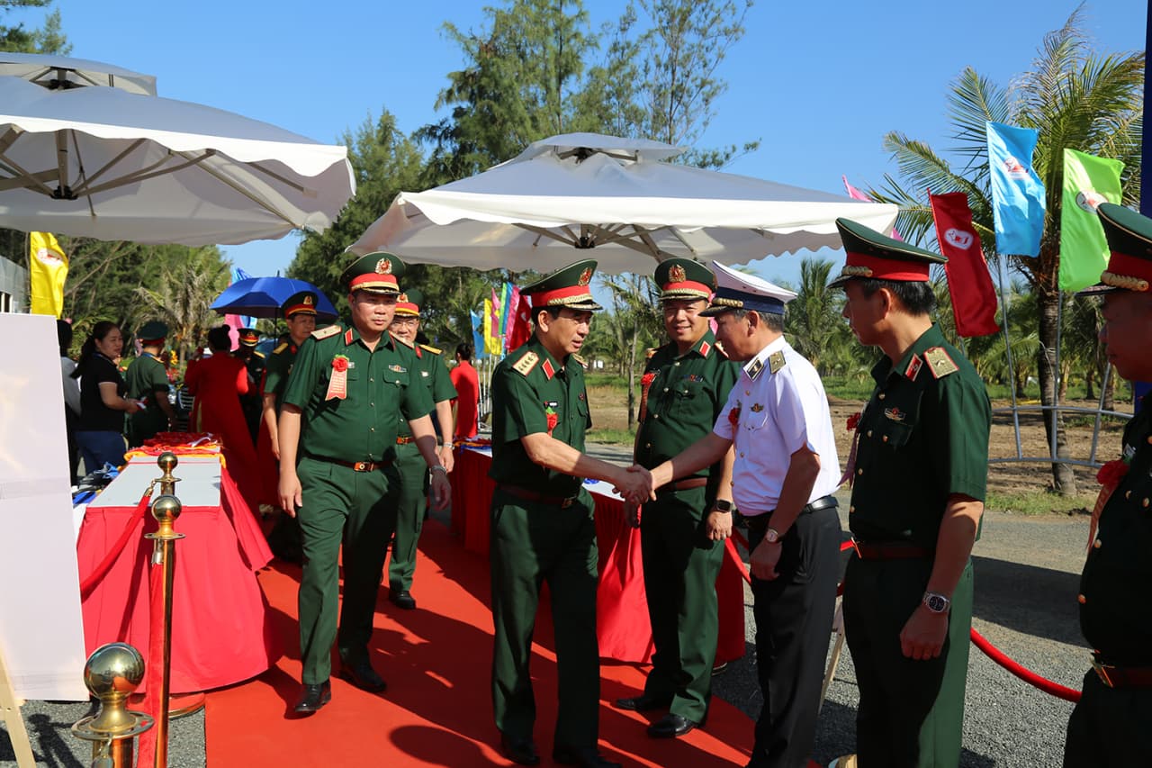 Lễ khởi công Cảng tổng hợp lưỡng dụng Hòn Khoai