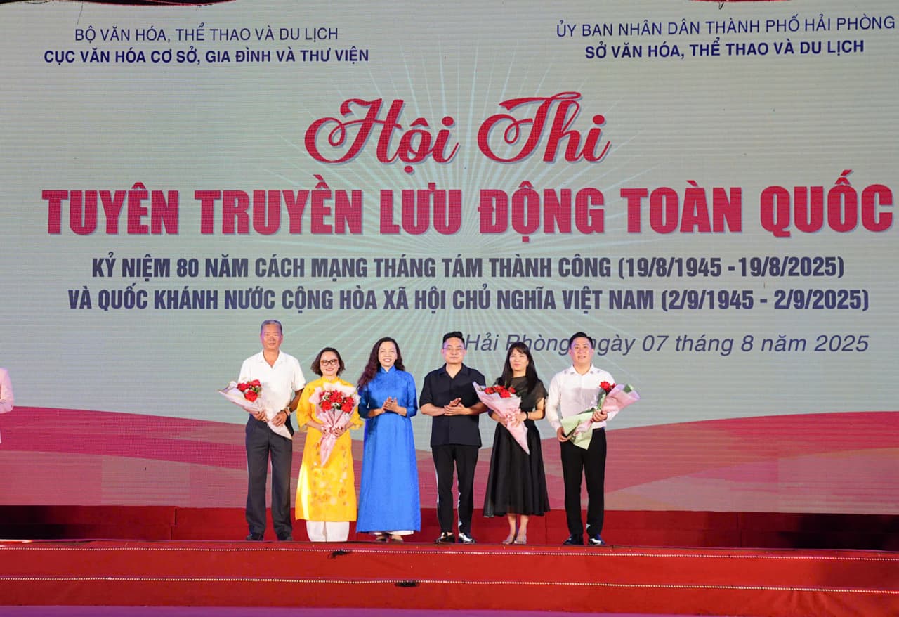 Chương trình lưu diễn Hội thi tuyên truyền lưu động toàn quốc tại Hải Phòng