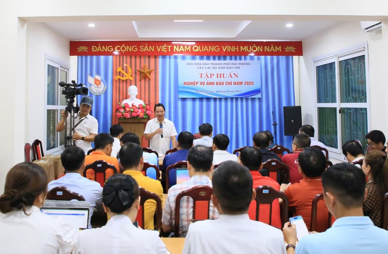 Tập huấn nghiệp vụ ảnh báo chí năm 2025