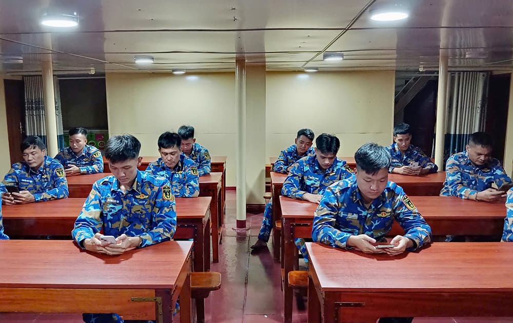 Lữ đoàn 955 hưởng ứng cuộc thi tìm hiểu truyền thống Vùng 4 Hải quân