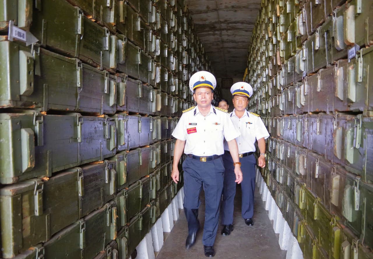 Cục Hậu cần - Kỹ thuật kiểm tra đơn vị vững mạnh toàn diện “mẫu mực, tiêu biểu” tại Kho 858