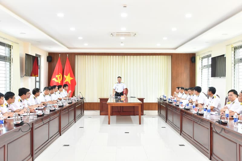 Bộ Tư lệnh Vùng 2 giao nhiệm vụ cho cán bộ tham gia hội thi, hội thao