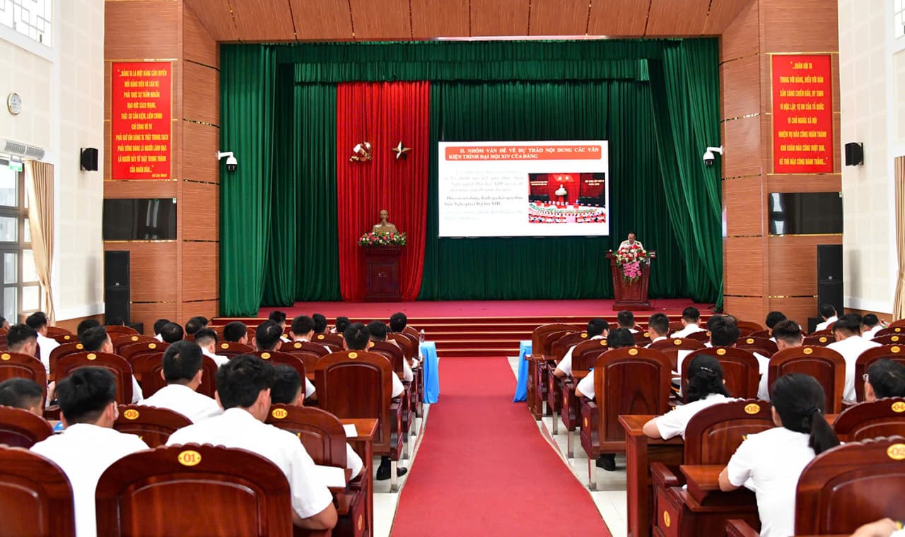 Trung tâm Huấn luyện Vùng 2 thông báo nhanh kết quả Hội nghị Trung ương 15