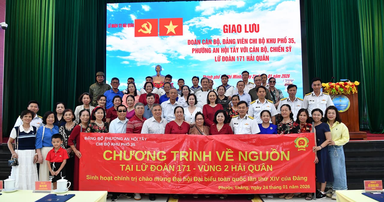 Gắn kết nghĩa tình quân dân