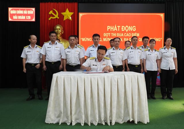 Hải đoàn 129 phát động thi đua “Mừng Đảng, mừng Xuân, ra quân Quyết thắng”