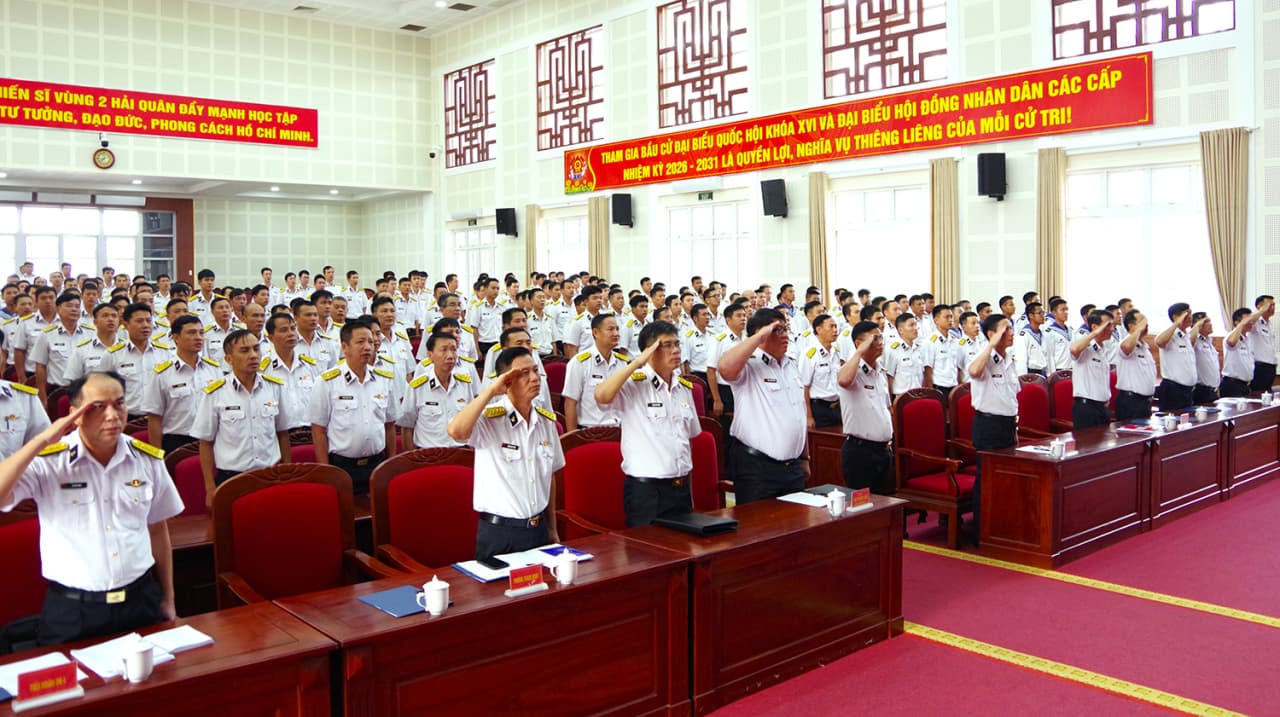 Vùng 2 Hải quân ra quân huấn luyện năm 2026