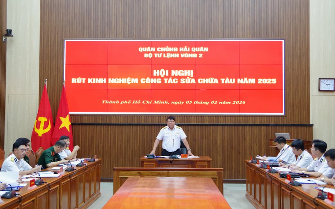 Vùng 2 rút kinh nghiệm công tác sửa chữa tàu