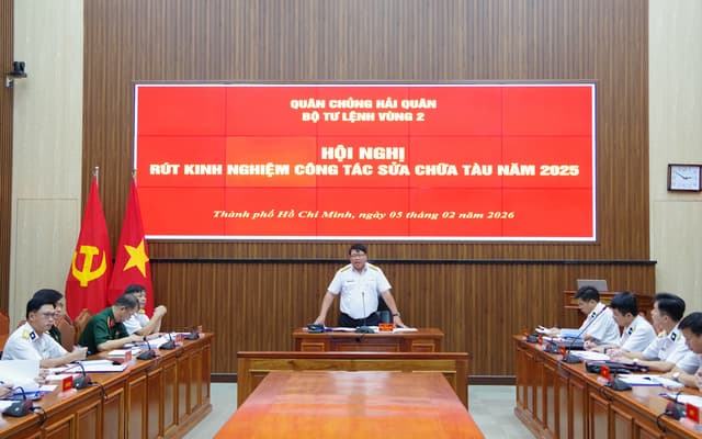 Vùng 2 rút kinh nghiệm công tác sửa chữa tàu