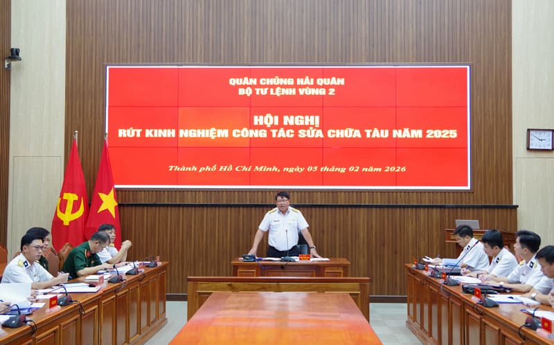 Vùng 2 rút kinh nghiệm công tác sửa chữa tàu