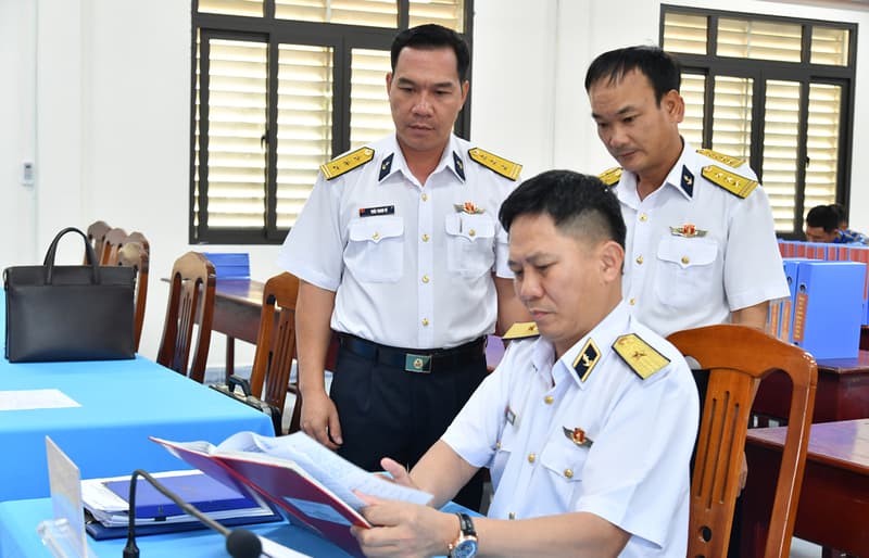 Lữ đoàn 171 đẩy mạnh hoạt động công tác đảng, công tác chính trị