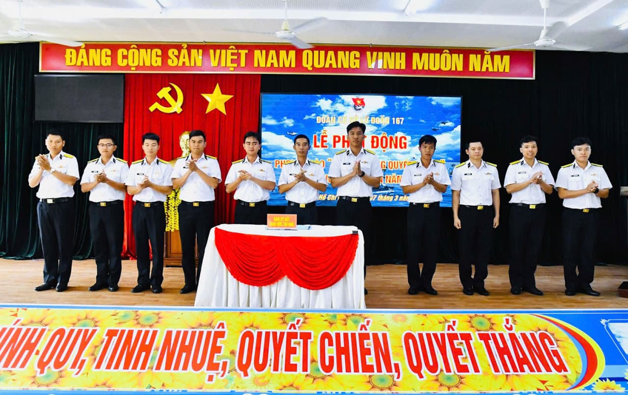 Đoàn cơ sở Lữ đoàn 167 tổ chức hoạt động Tháng Thanh niên