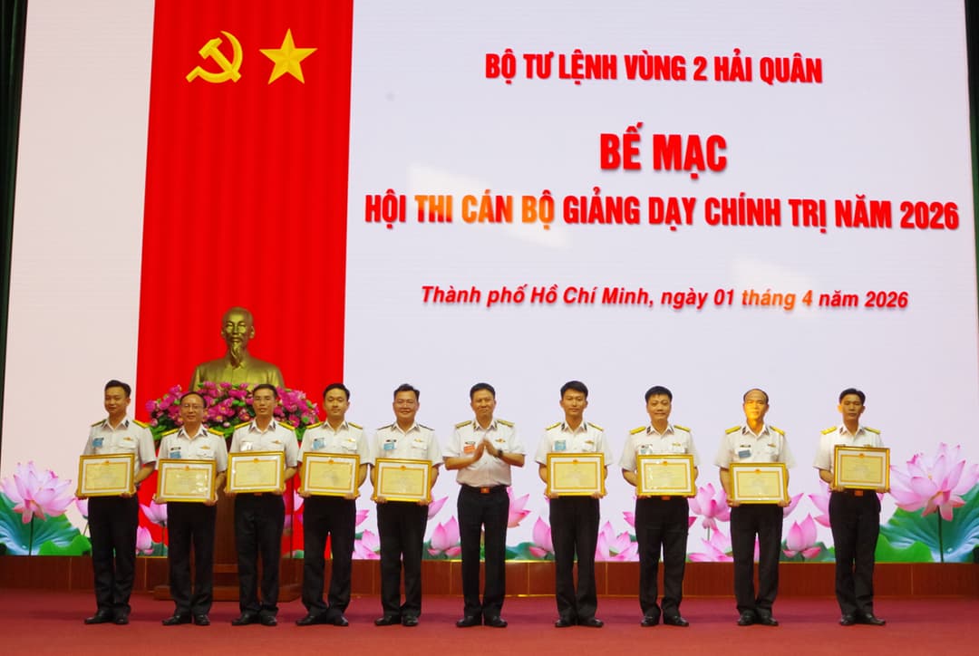 Vùng 2 Hải quân bế mạc Hội thi cán bộ giảng dạy chính trị năm 2026