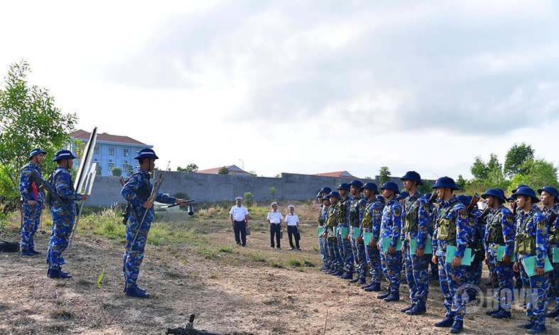 Kiểm tra, nắm tình hình công tác huấn luyện chiến sĩ mới