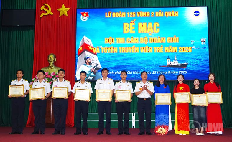 Lữ đoàn 125 tổ chức thi cán bộ đoàn giỏi và tuyên truyền viên trẻ