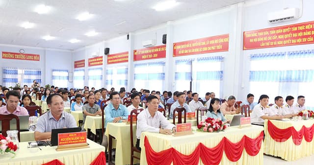 Lữ đoàn 167 đẩy mạnh tuyên truyền biển, đảo