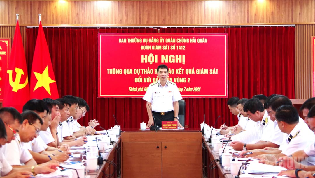 Thông qua dự thảo báo cáo kết quả giám sát đối với Đảng ủy Vùng 2