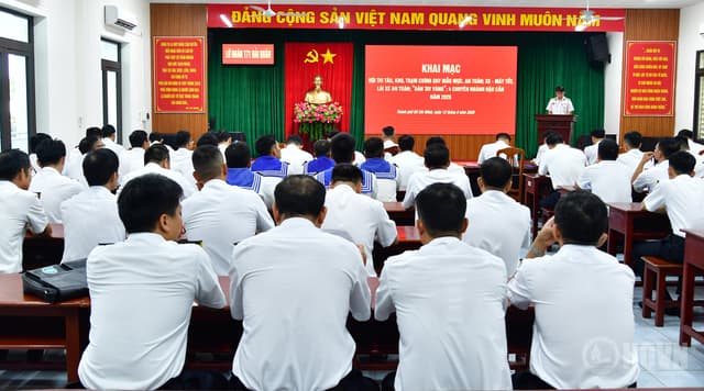 Lữ đoàn 171 khai mạc hội thi tàu chính quy mẫu mực năm 2026