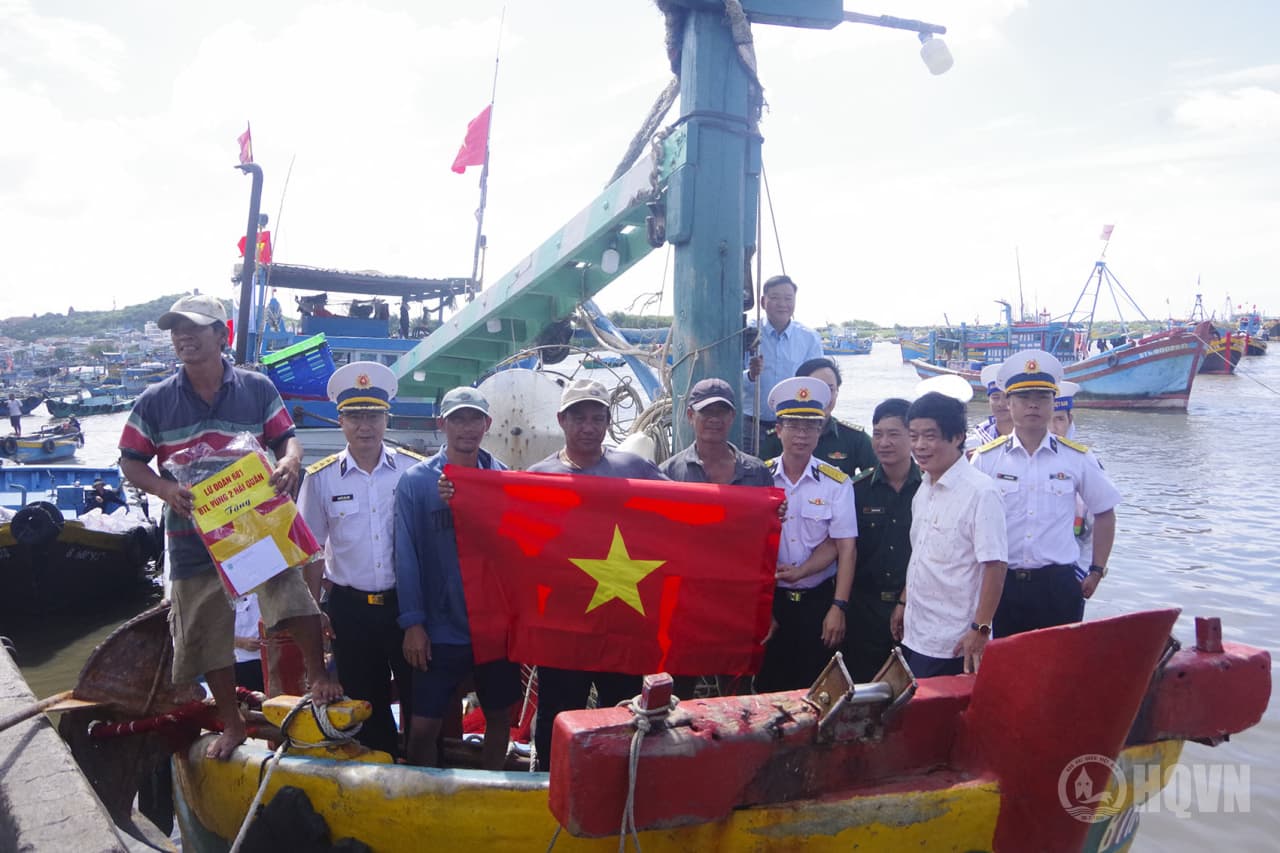 Lữ đoàn 681: Lan tỏa hình ảnh “Bộ đội Cụ Hồ-Người chiến sĩ Hải quân” qua hoạt động dân vận
