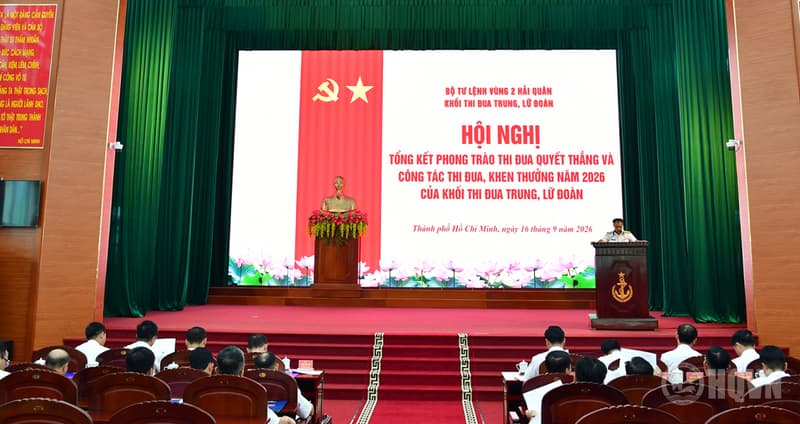 Vùng 2 Hải quân tổng kết phong trào thi đua quyết thắng khối trung lữ đoàn