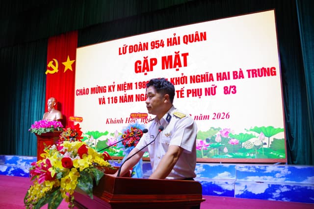 Lữ đoàn 954 gặp mặt kỷ niệm Ngày quốc tế phụ nữ 8/3