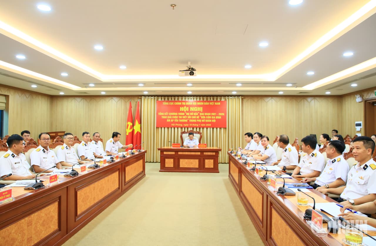 Phụ nữ quân đội đỡ đầu, hỗ trợ 983 trẻ em mồ côi