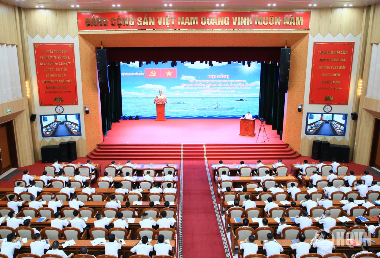 Bộ Tham mưu Hải quân rút kinh nghiệm công tác giáo dục chính trị, lãnh đạo tư tưởng