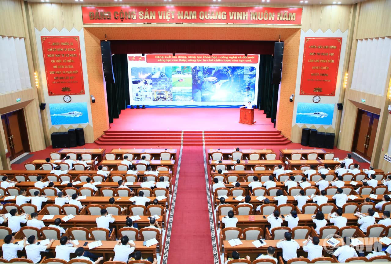 Cục Hậu cần - Kỹ thuật Hải quân quán triệt Nghị quyết Trung ương 3 khóa XIV