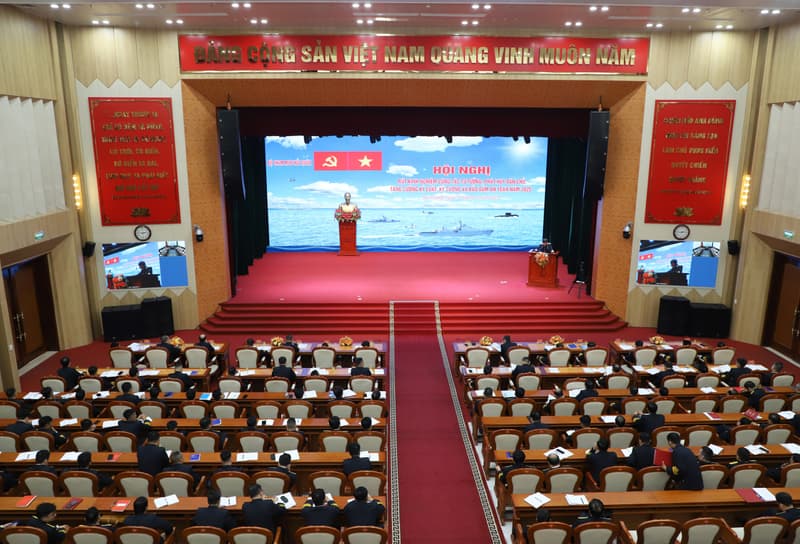 Bộ Tham mưu Hải quân thực hiện hiệu quả công tác tư tưởng, giữ vững kỷ luật, kỷ cương và an toàn