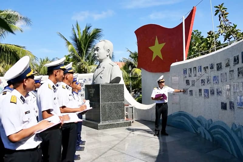 Vùng 4 Hải quân đổi mới, nâng cao chất lượng công tác giáo dục chính trị