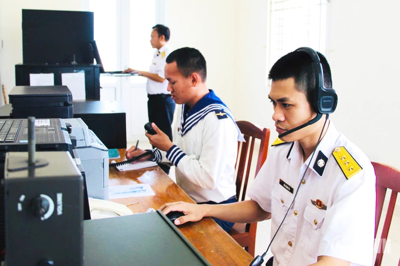 Huấn luyện sát nhiệm vụ