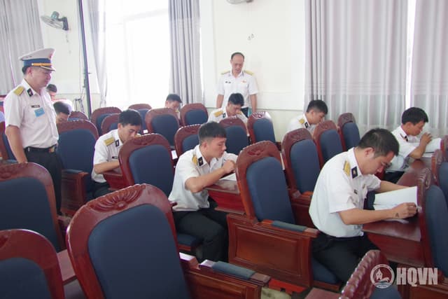 Quân chủng Hải quân kiểm tra Lữ đoàn 954