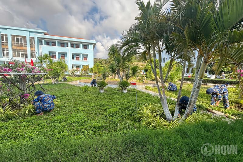 Tuổi trẻ Trung tâm Bảo đảm kỹ thuật 719 thực hiện Ngày thứ bảy tình nguyện