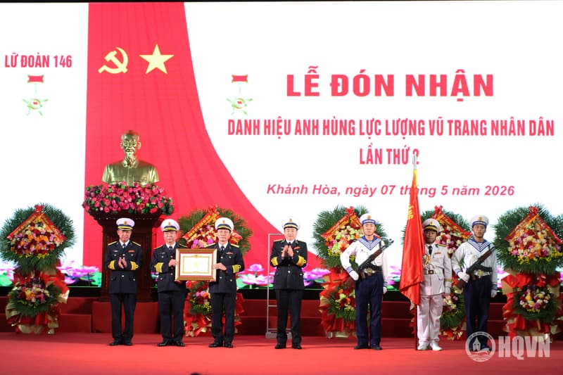 Lữ đoàn 146 đón nhận danh hiệu Anh hùng Lực lượng vũ trang nhân dân lần thứ 2