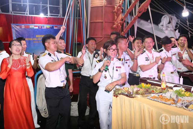 Học viện Hải quân tổ chức tiệc chiêu đãi trên Tàu 286-Lê Quý Đôn