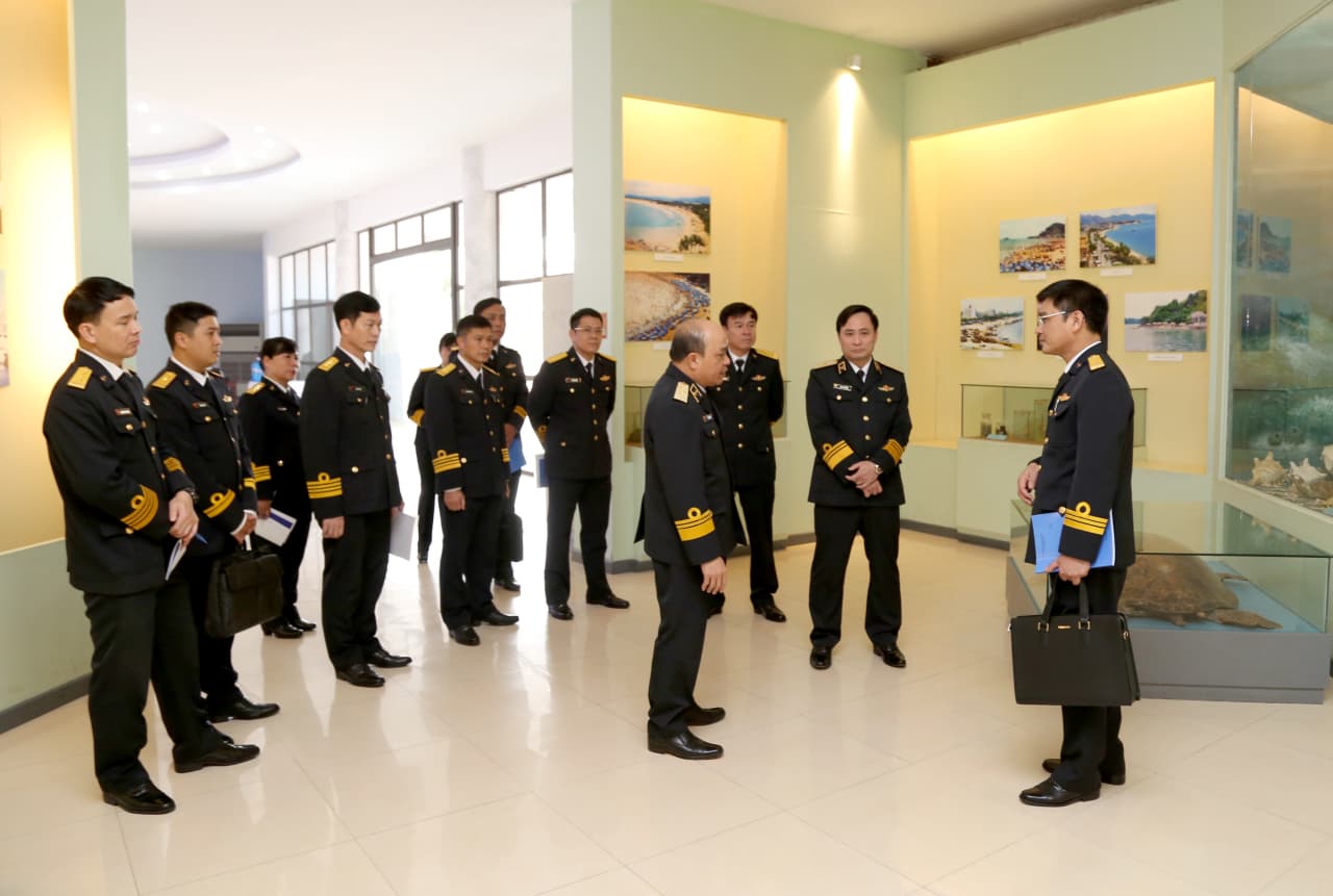 Triển khai nhiệm vụ số hóa hiện vật tại Bảo tàng Hải quân