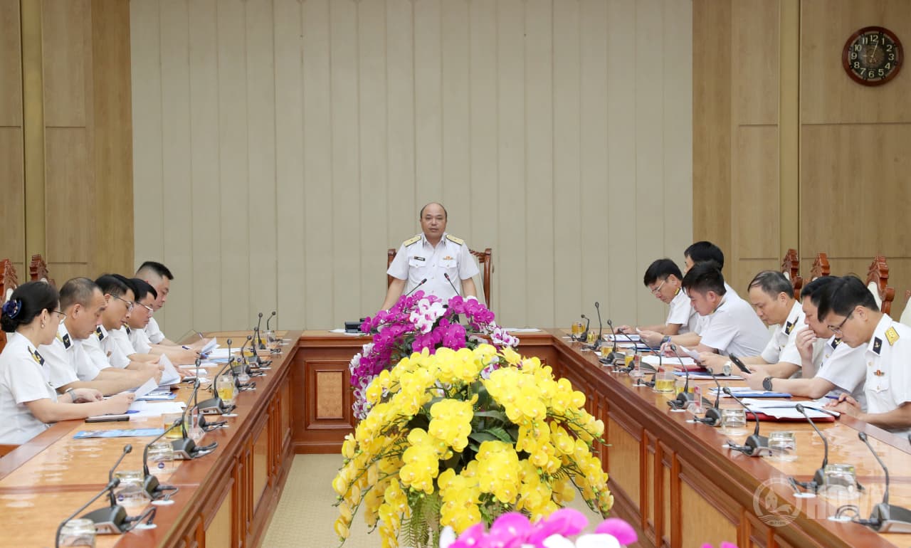 48 thí sinh dự thi báo cáo viên giỏi Quân chủng Hải quân