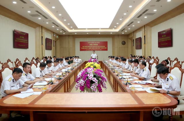 Hội thảo bản thảo Chuyên đề "Phát huy giá trị văn hóa "Bộ đội Cụ Hồ - Người chiến sĩ Hải quân” thời kỳ mới"