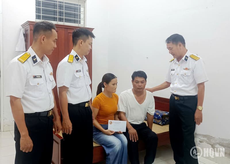 Trung tâm Bảo đảm kỹ thuật Vùng 3 quyên góp hỗ trợ quân nhân có hoàn cảnh khó khăn