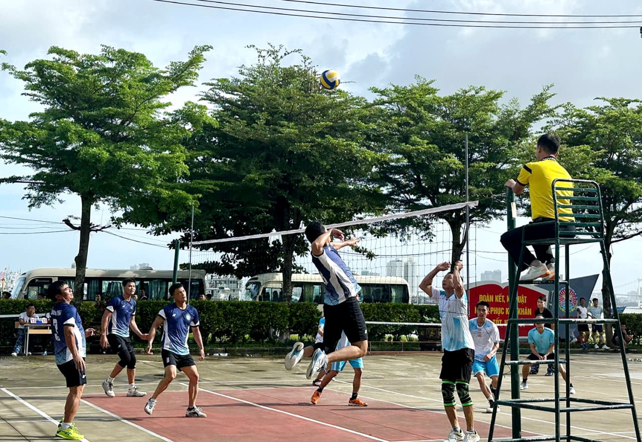 Vùng 3 khai mạc giải thi đấu thể thao