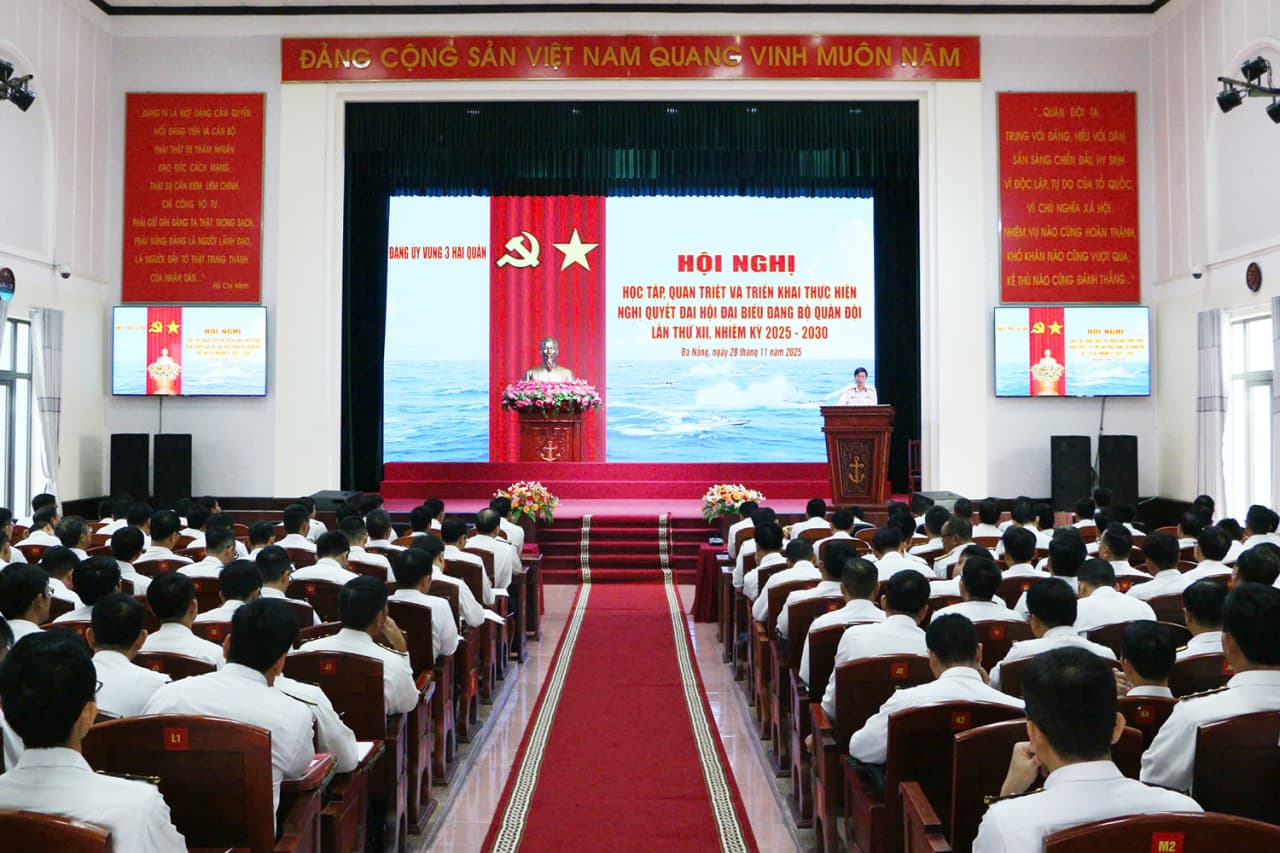 Đảng ủy Vùng 3 quán triệt Nghị quyết Đại hội Đảng bộ Quân đội lần thứ 12