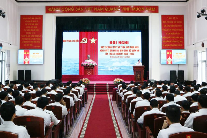 Đảng ủy Vùng 3 quán triệt Nghị quyết Đại hội Đảng bộ Quân đội lần thứ 12