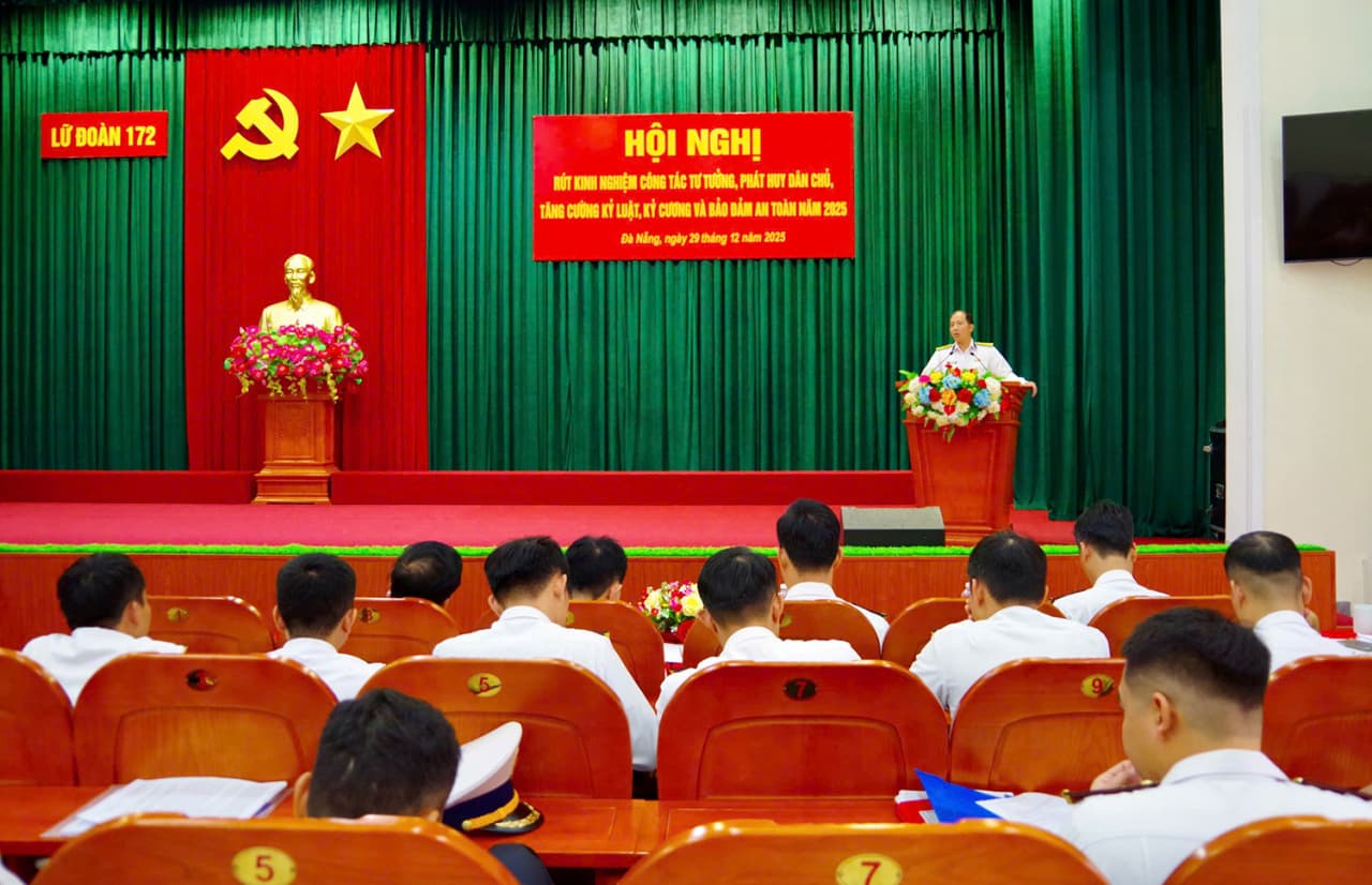 Các đơn vị Vùng 3 rút kinh nghiệm công tác tư tưởng, phát huy dân chủ, tăng cường kỷ luật