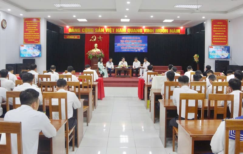 Tọa đàm “Tuổi trẻ Lữ đoàn 161 xung kích, sáng tạo trên nền tảng công nghệ số”