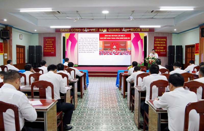 Lữ đoàn 83 thông báo nhanh kết quả Hội nghị lần thứ 15 Ban Chấp hành Trung ương Đảng khóa XIII