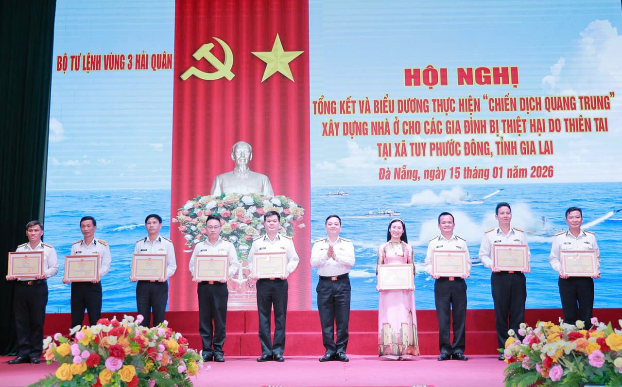 Vùng 3 Hải quân: Tổng kết và biểu dương lực lượng thực hiện “Chiến dịch Quang Trung”