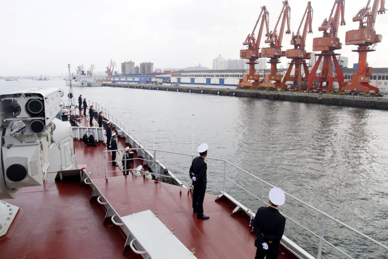 Biên đội Tàu 015, 012 bắt đầu tham gia các hoạt động đối ngoại quốc phòng tại Trung Quốc