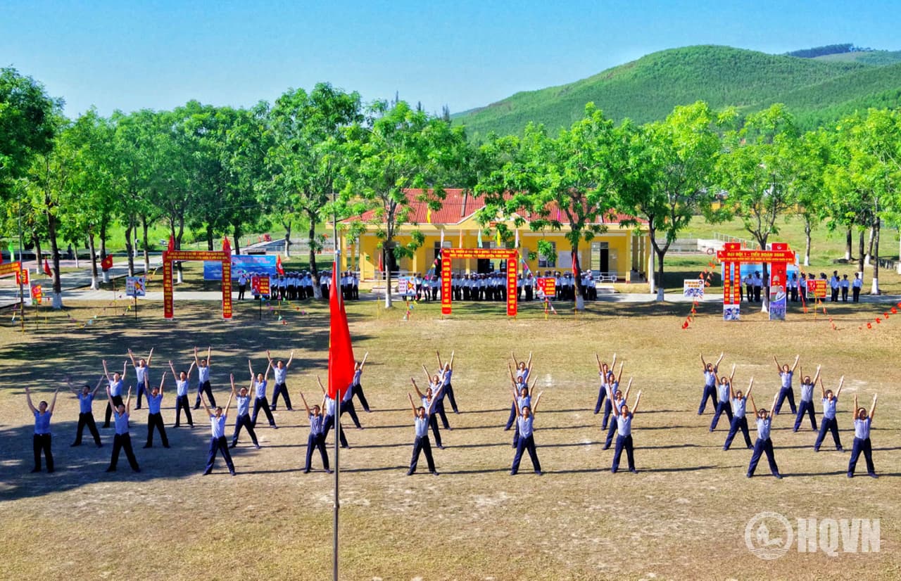 Vùng 3 Hải quân: Hội thao huấn luyện chiến sĩ mới